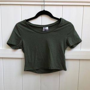 H&M Divided Green Top in Women